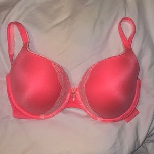 Victoria’s Secret bra